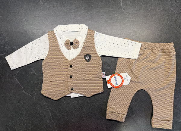 elegantná kojenecká súprava s vestou horčicová veľ. na 6-9 mes.